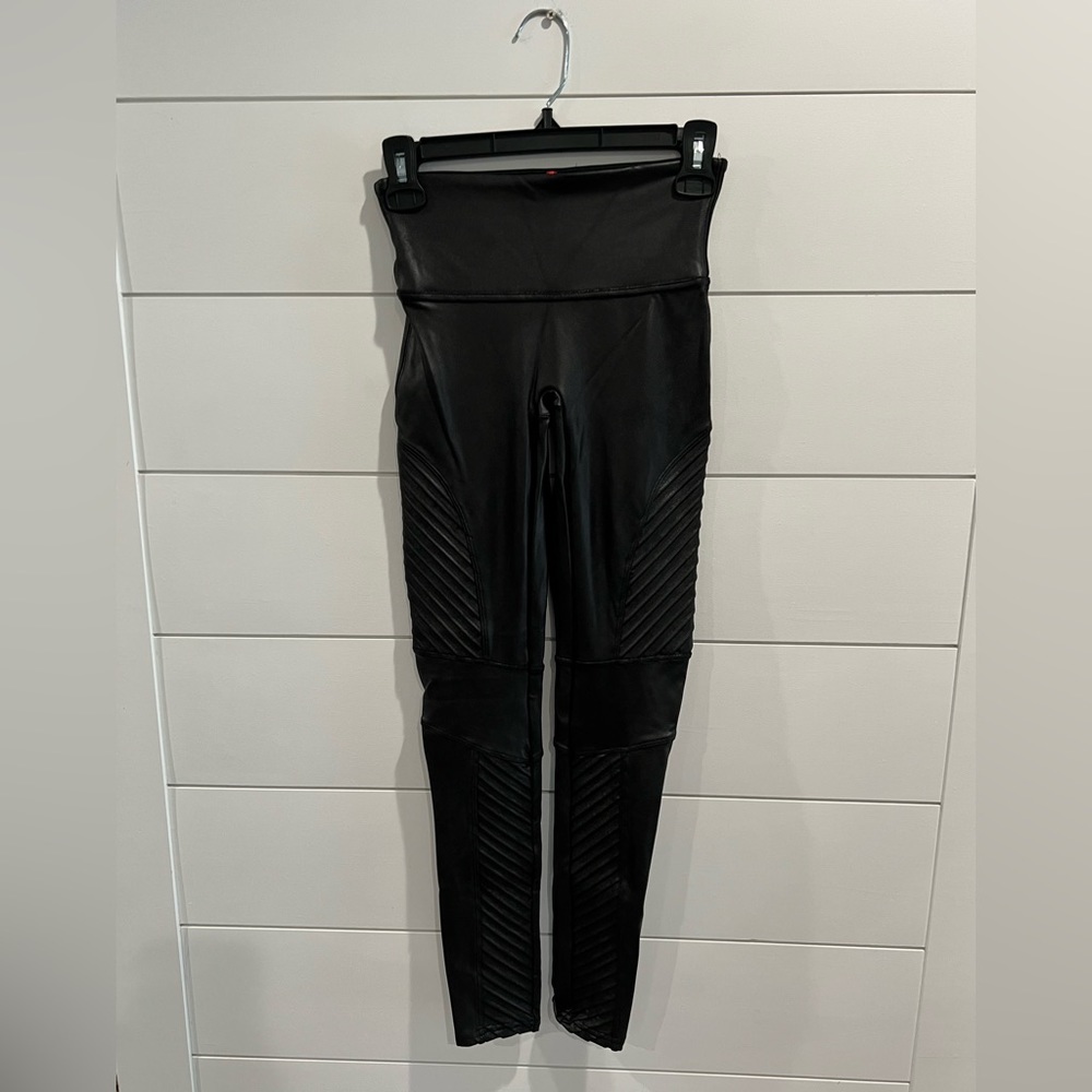 Spanx black faux leather Moto leggings - Picture 4 of 6